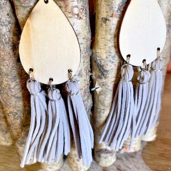 Tribal Aztec Wood Teardrop Tassel Fringe Earrings - Picture 3 of 3